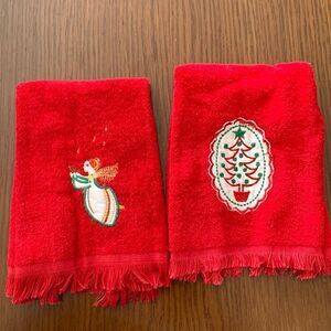2,vintage red Christmas hand towels